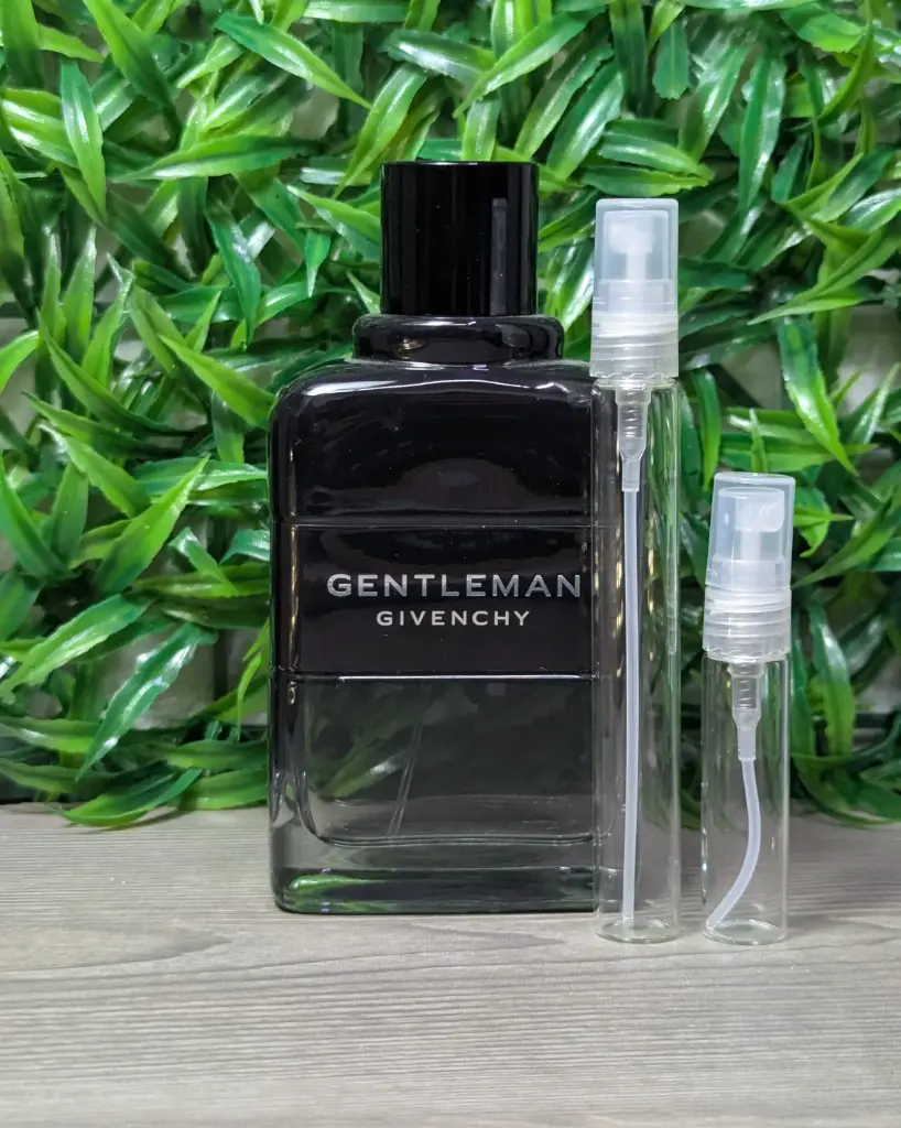 Givenchy Gentleman EDT Intense - 10ML
